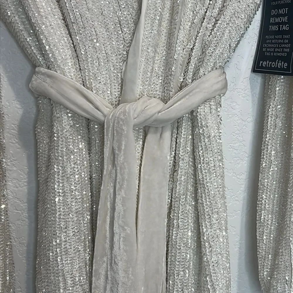 NWT Retrofete Gabrielle Robe in Moonglow White XS Revolve - Picture 5 of 15